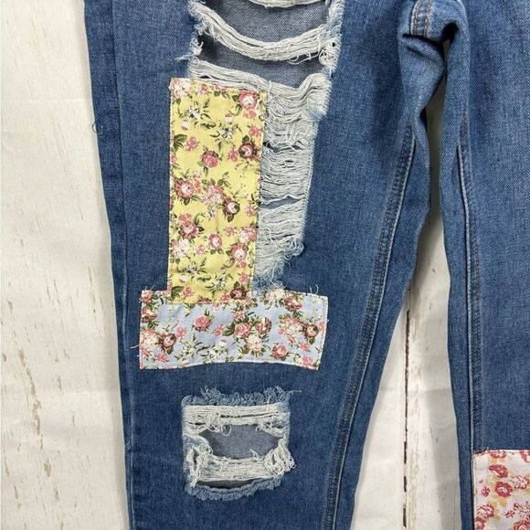 NWT Vintage Almost Famous Patchwork Jeans - Picture 2 of 11